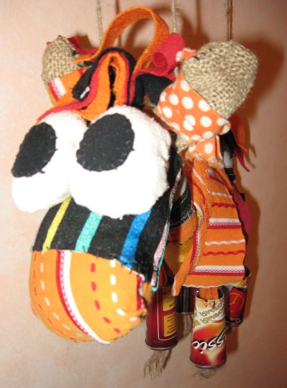 Трехгорбый верблюд, рождественская марионетка, 2008 г.